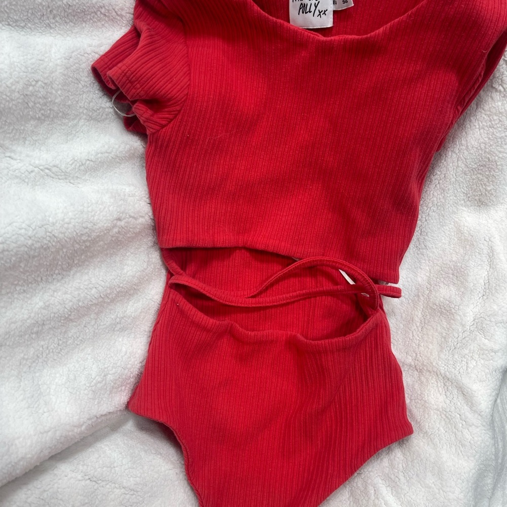 Princess Polly Red Bodysuit with Ribbed Texture and Crew Neck